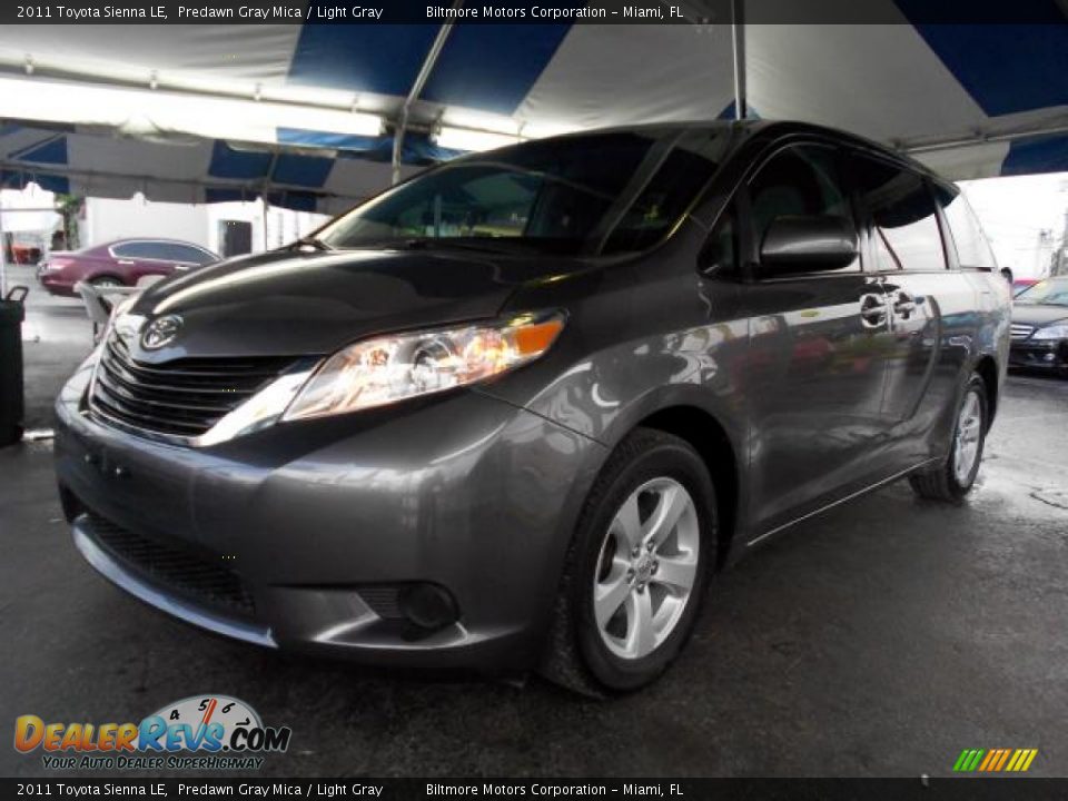 2011 Toyota Sienna LE Predawn Gray Mica / Light Gray Photo #3