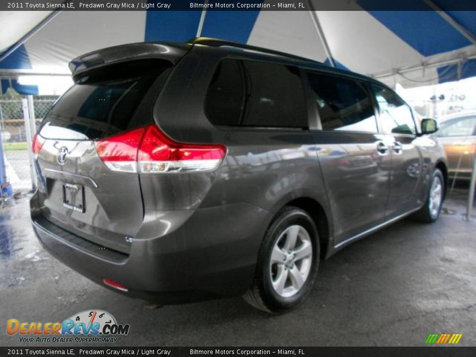 2011 Toyota Sienna LE Predawn Gray Mica / Light Gray Photo #4