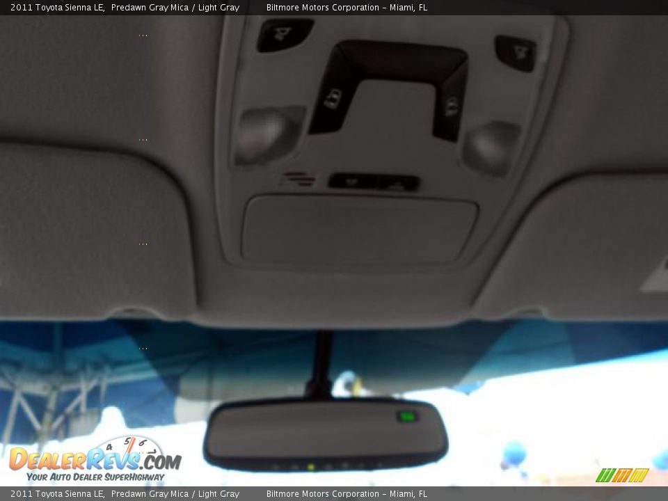 2011 Toyota Sienna LE Predawn Gray Mica / Light Gray Photo #20