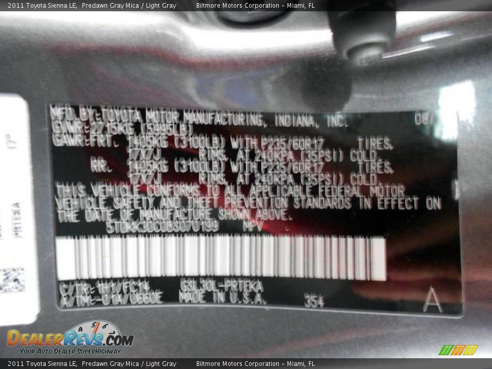 2011 Toyota Sienna LE Predawn Gray Mica / Light Gray Photo #26