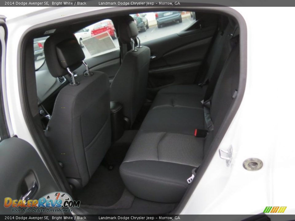 2014 Dodge Avenger SE Bright White / Black Photo #7