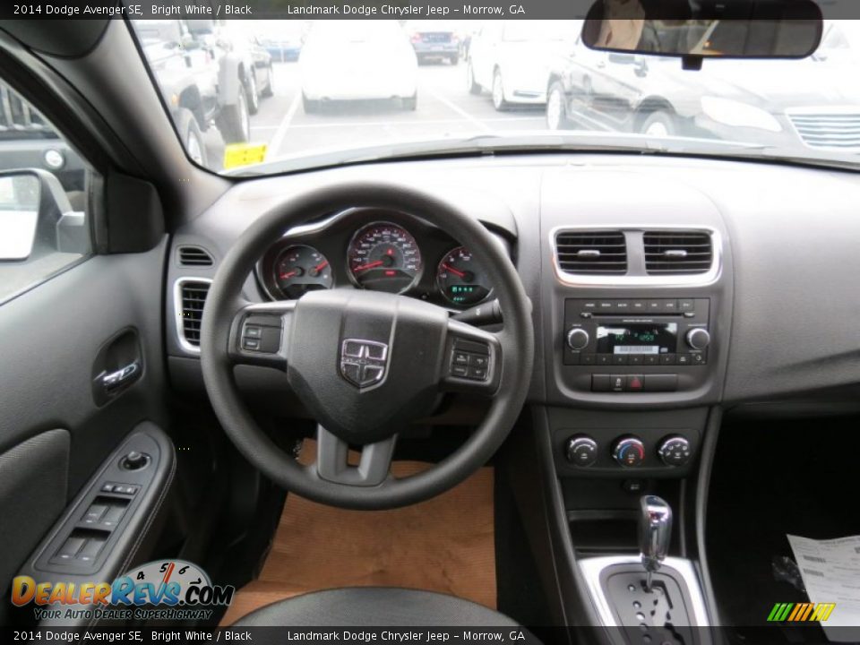 2014 Dodge Avenger SE Bright White / Black Photo #8