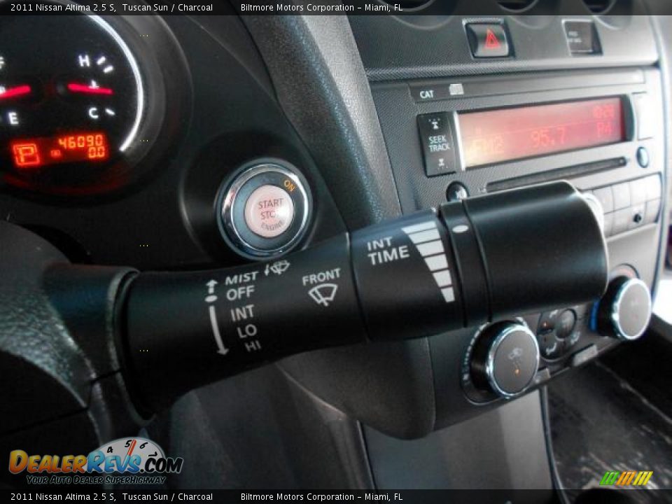 2011 Nissan Altima 2.5 S Tuscan Sun / Charcoal Photo #20