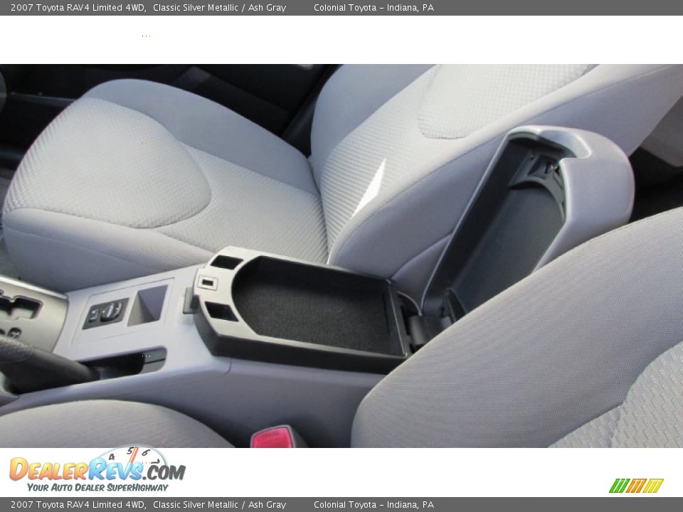 2007 Toyota RAV4 Limited 4WD Classic Silver Metallic / Ash Gray Photo #18