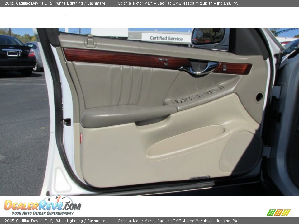 2005 Cadillac DeVille DHS White Lightning / Cashmere Photo #10