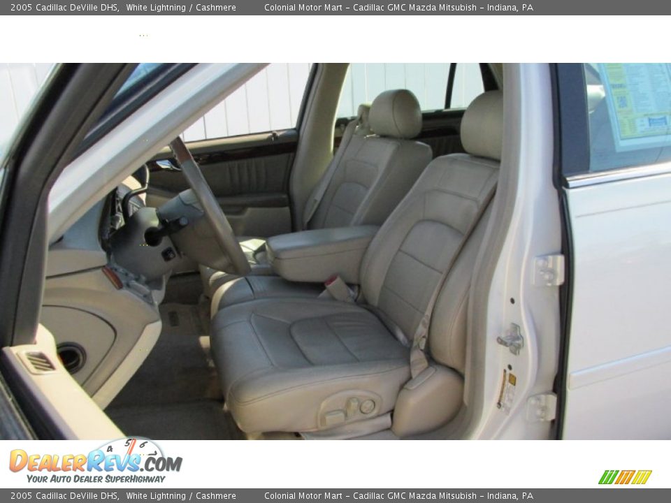 2005 Cadillac DeVille DHS White Lightning / Cashmere Photo #12