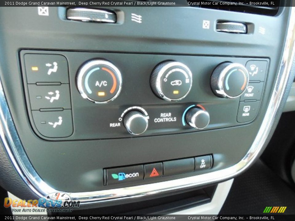 2011 Dodge Grand Caravan Mainstreet Deep Cherry Red Crystal Pearl / Black/Light Graystone Photo #22