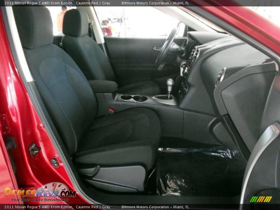 2011 Nissan Rogue S AWD Krom Edition Cayenne Red / Gray Photo #10