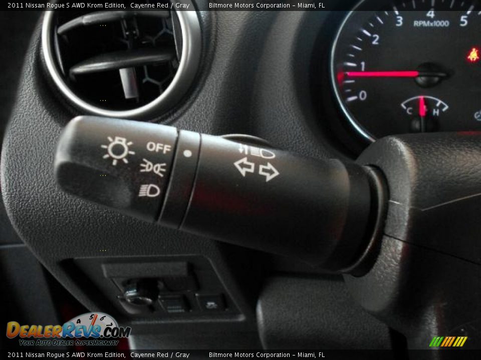 2011 Nissan Rogue S AWD Krom Edition Cayenne Red / Gray Photo #19