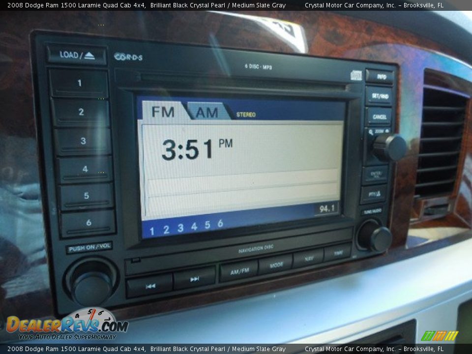 2008 Dodge Ram 1500 Laramie Quad Cab 4x4 Brilliant Black Crystal Pearl / Medium Slate Gray Photo #19