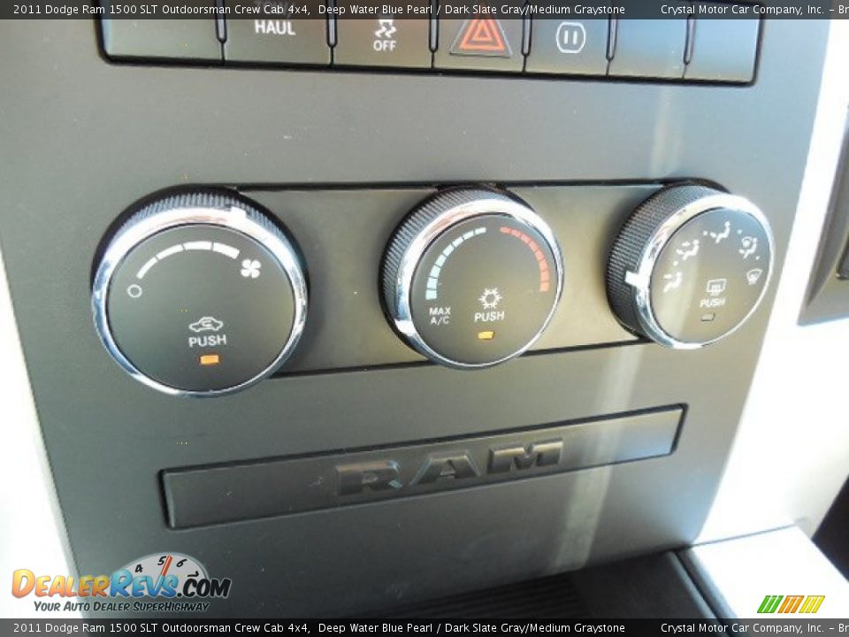 2011 Dodge Ram 1500 SLT Outdoorsman Crew Cab 4x4 Deep Water Blue Pearl / Dark Slate Gray/Medium Graystone Photo #20
