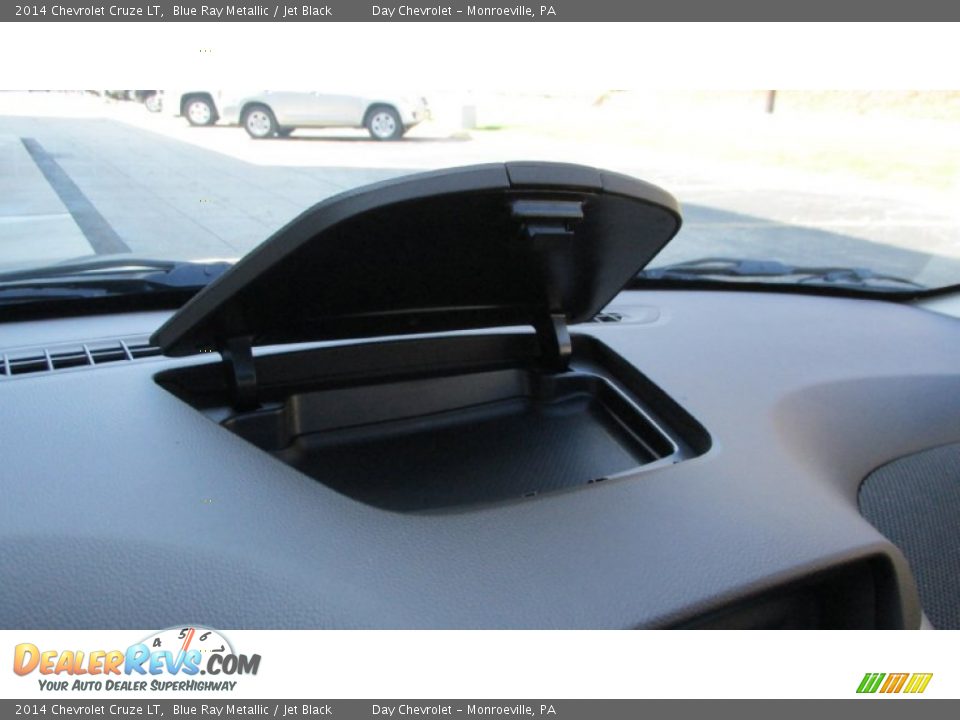 2014 Chevrolet Cruze LT Blue Ray Metallic / Jet Black Photo #17