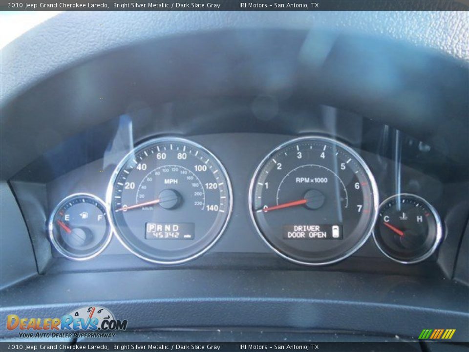 2010 Jeep Grand Cherokee Laredo Bright Silver Metallic / Dark Slate Gray Photo #16