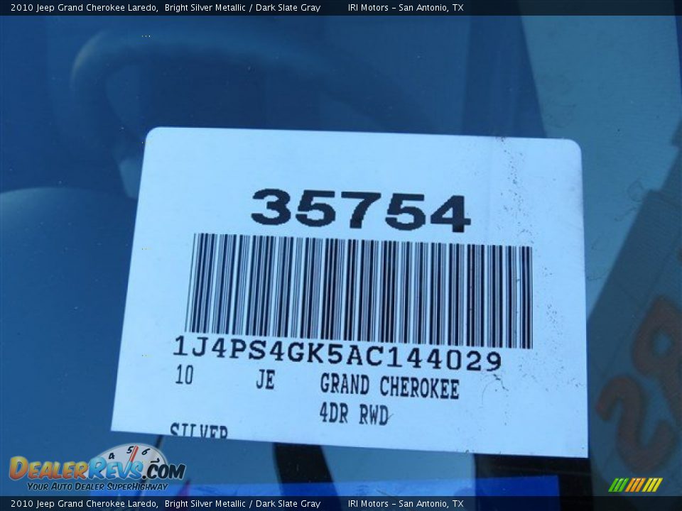 2010 Jeep Grand Cherokee Laredo Bright Silver Metallic / Dark Slate Gray Photo #18