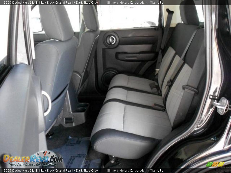 2009 Dodge Nitro SE Brilliant Black Crystal Pearl / Dark Slate Gray Photo #8