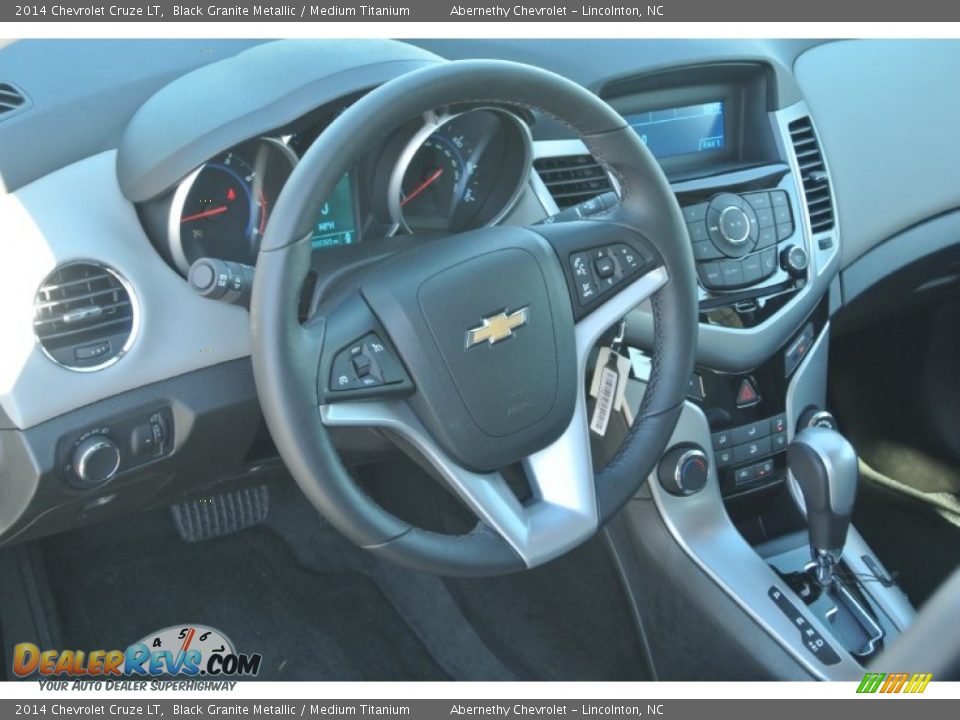 2014 Chevrolet Cruze LT Black Granite Metallic / Medium Titanium Photo #20