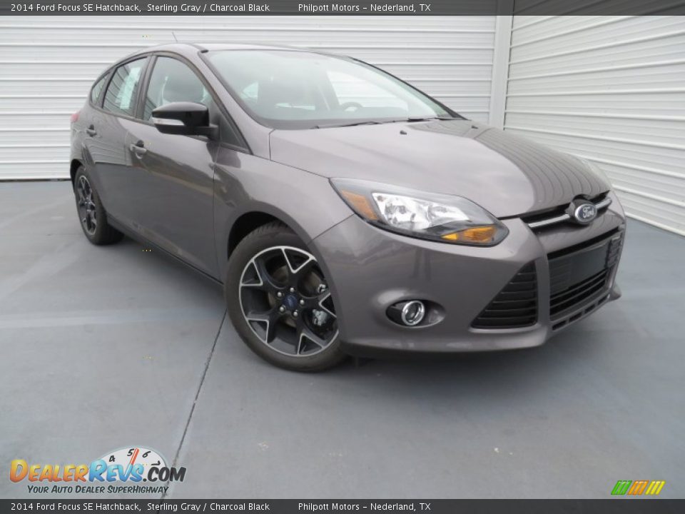 2014 Ford Focus SE Hatchback Sterling Gray / Charcoal Black Photo #1