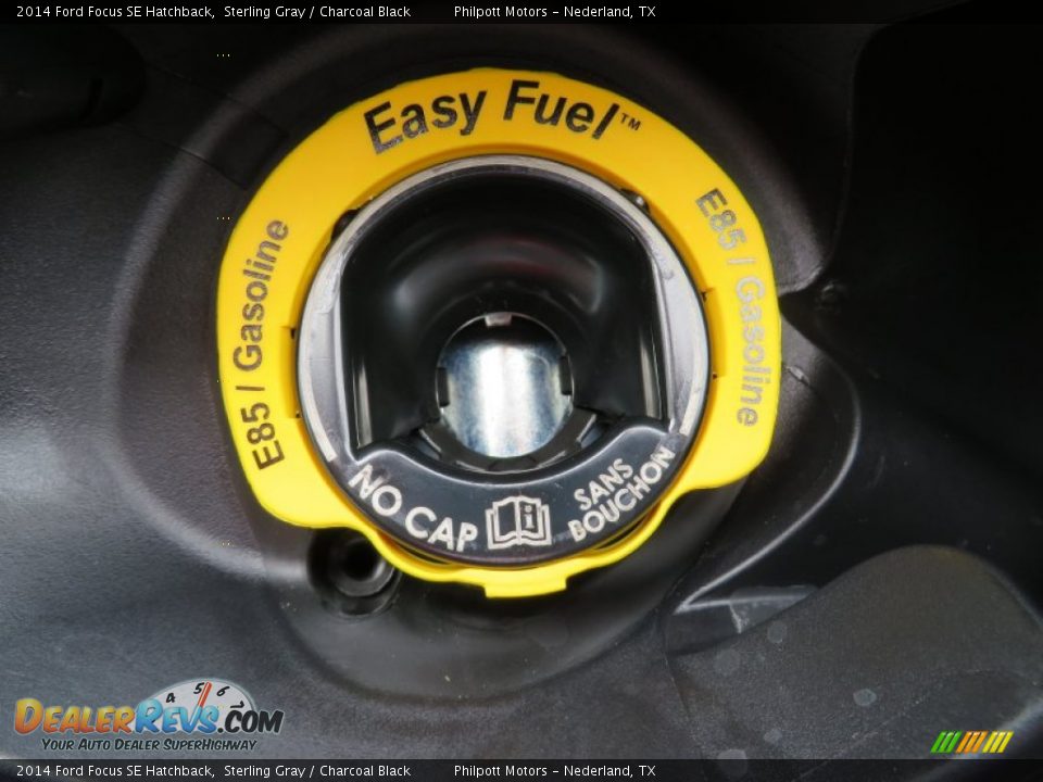 2014 Ford Focus SE Hatchback Sterling Gray / Charcoal Black Photo #16