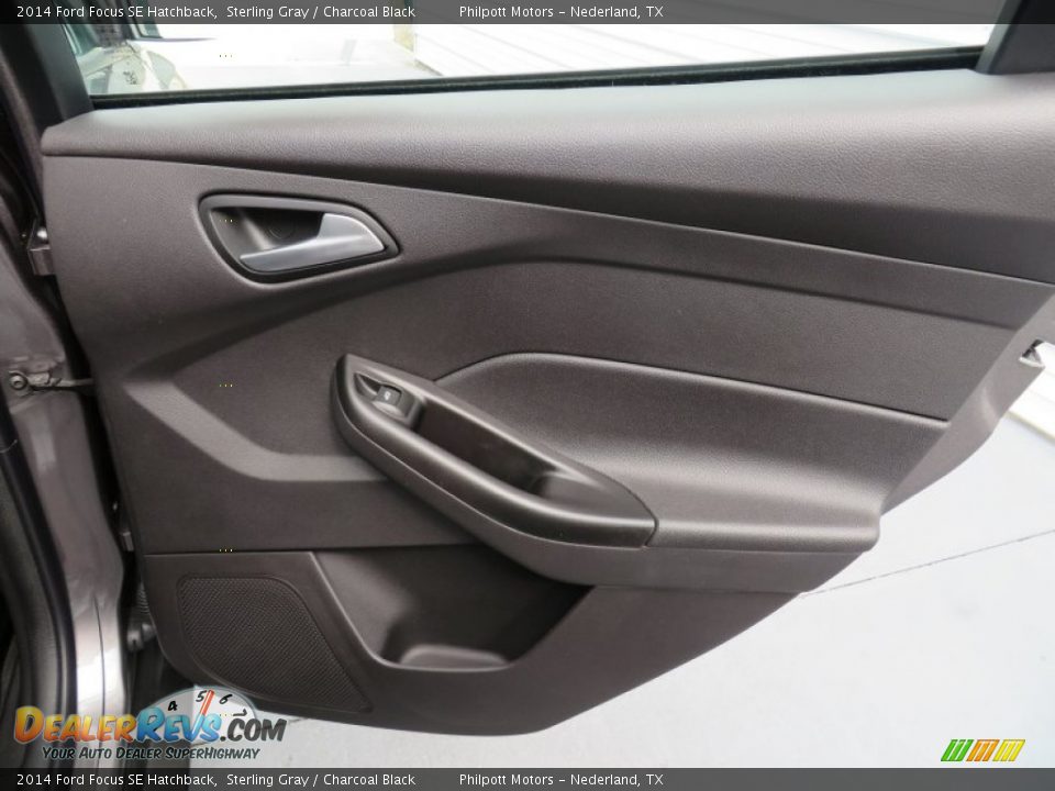 2014 Ford Focus SE Hatchback Sterling Gray / Charcoal Black Photo #21