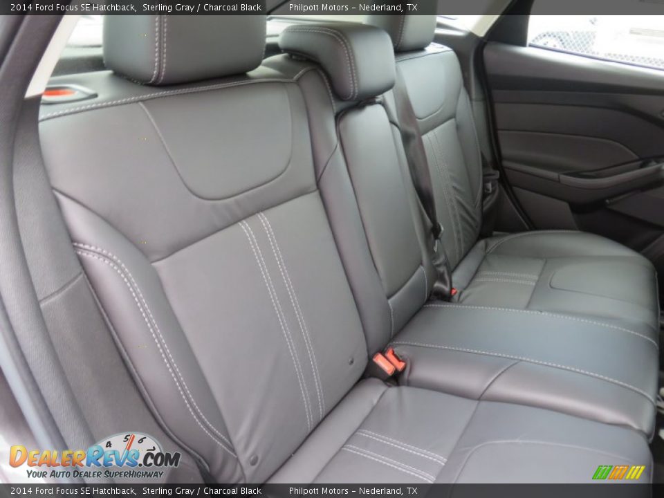 2014 Ford Focus SE Hatchback Sterling Gray / Charcoal Black Photo #22