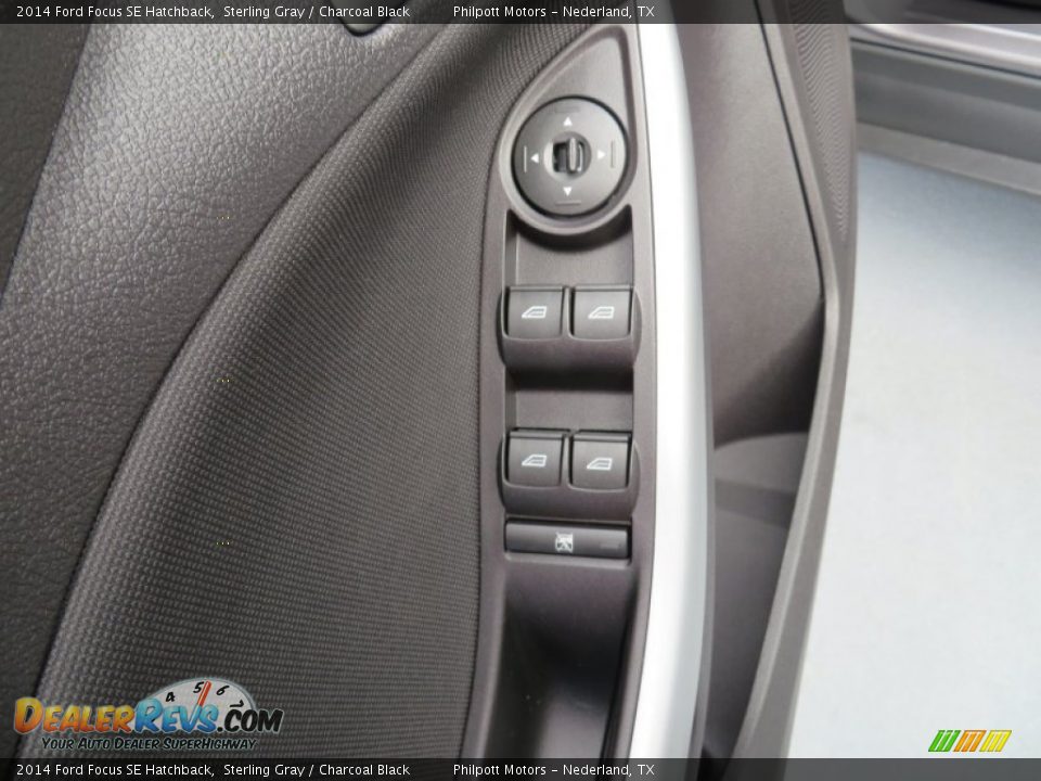 2014 Ford Focus SE Hatchback Sterling Gray / Charcoal Black Photo #25