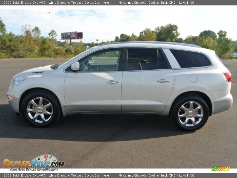 2009 Buick Enclave CXL AWD White Diamond Tricoat / Cocoa/Cashmere Photo #3