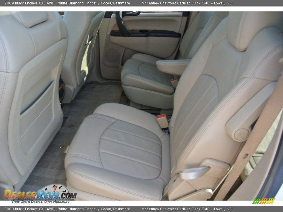 2009 Buick Enclave CXL AWD White Diamond Tricoat / Cocoa/Cashmere Photo #19