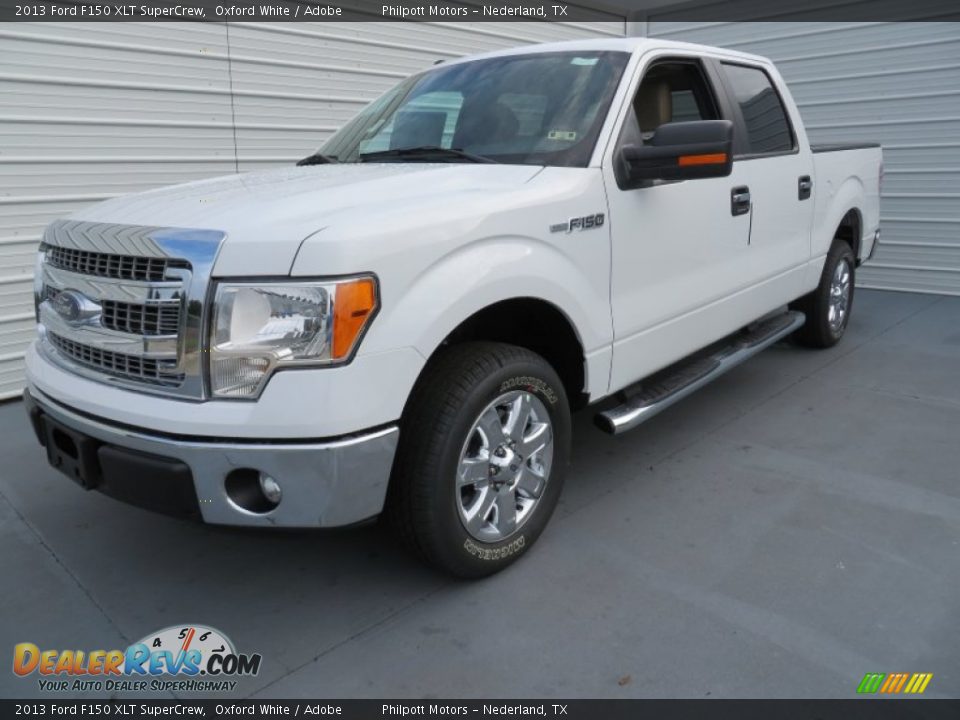 Front 3/4 View of 2013 Ford F150 XLT SuperCrew Photo #7