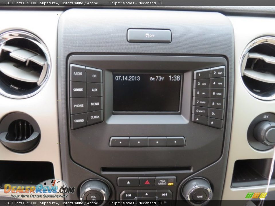 2013 Ford F150 XLT SuperCrew Oxford White / Adobe Photo #34