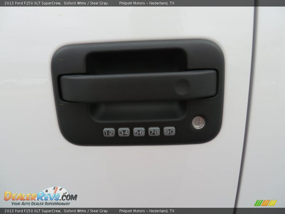 2013 Ford F150 XLT SuperCrew Oxford White / Steel Gray Photo #14
