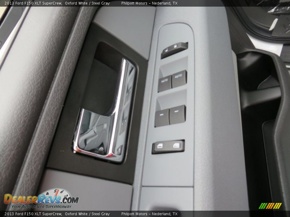 2013 Ford F150 XLT SuperCrew Oxford White / Steel Gray Photo #28