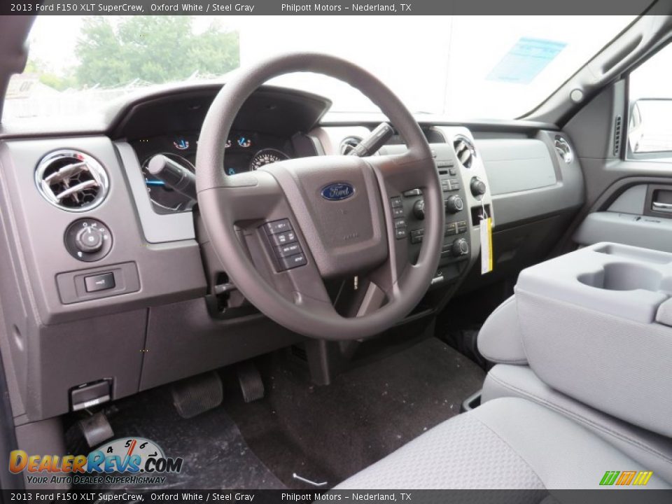 2013 Ford F150 XLT SuperCrew Oxford White / Steel Gray Photo #29