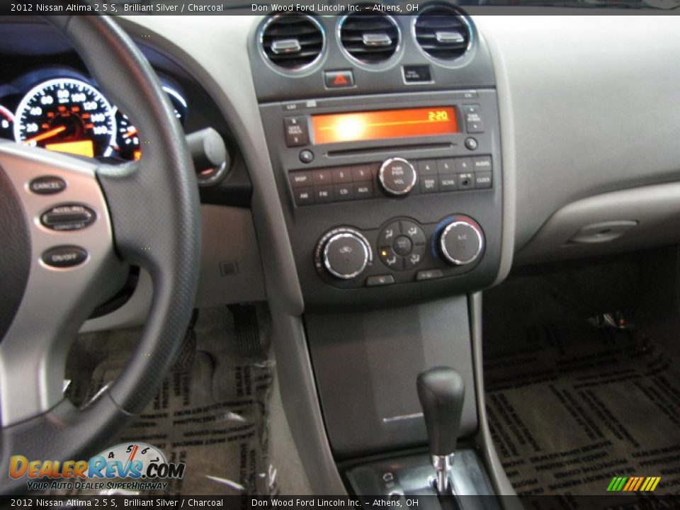 2012 Nissan Altima 2.5 S Brilliant Silver / Charcoal Photo #22