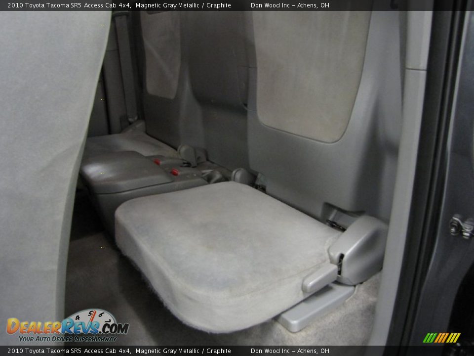 2010 Toyota Tacoma SR5 Access Cab 4x4 Magnetic Gray Metallic / Graphite Photo #7