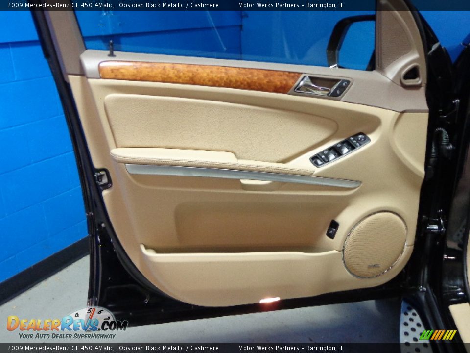 2009 Mercedes-Benz GL 450 4Matic Obsidian Black Metallic / Cashmere Photo #15