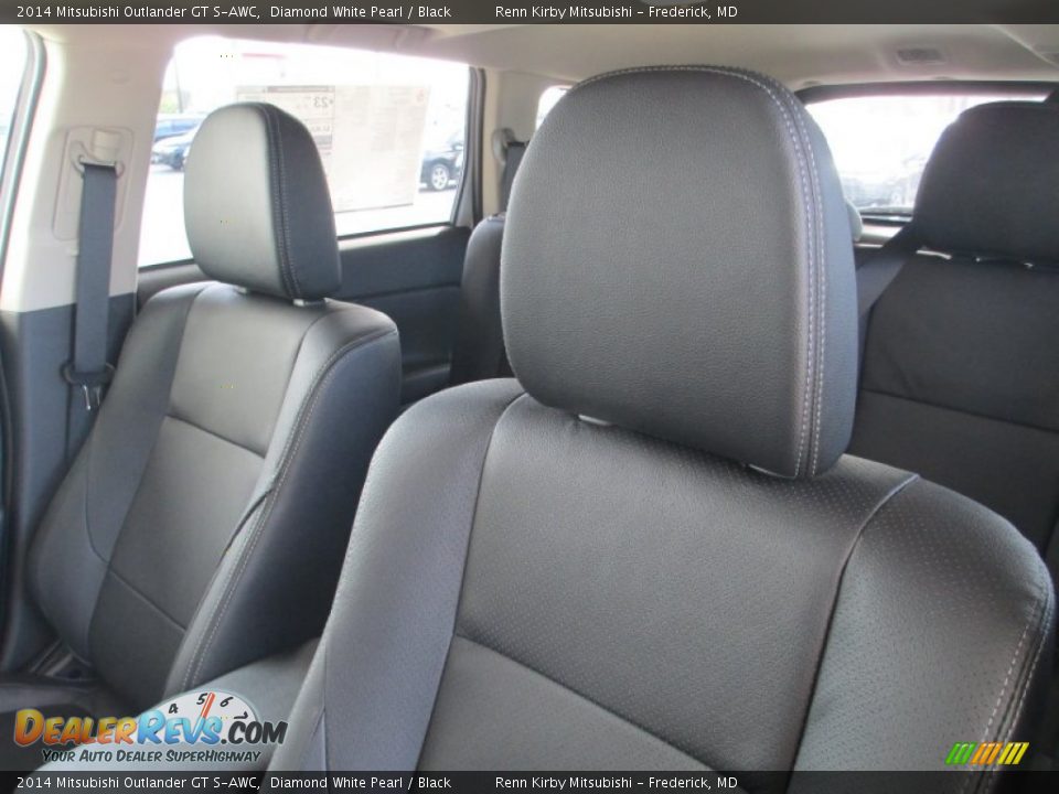2014 Mitsubishi Outlander GT S-AWC Diamond White Pearl / Black Photo #12
