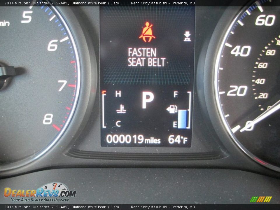 2014 Mitsubishi Outlander GT S-AWC Diamond White Pearl / Black Photo #18