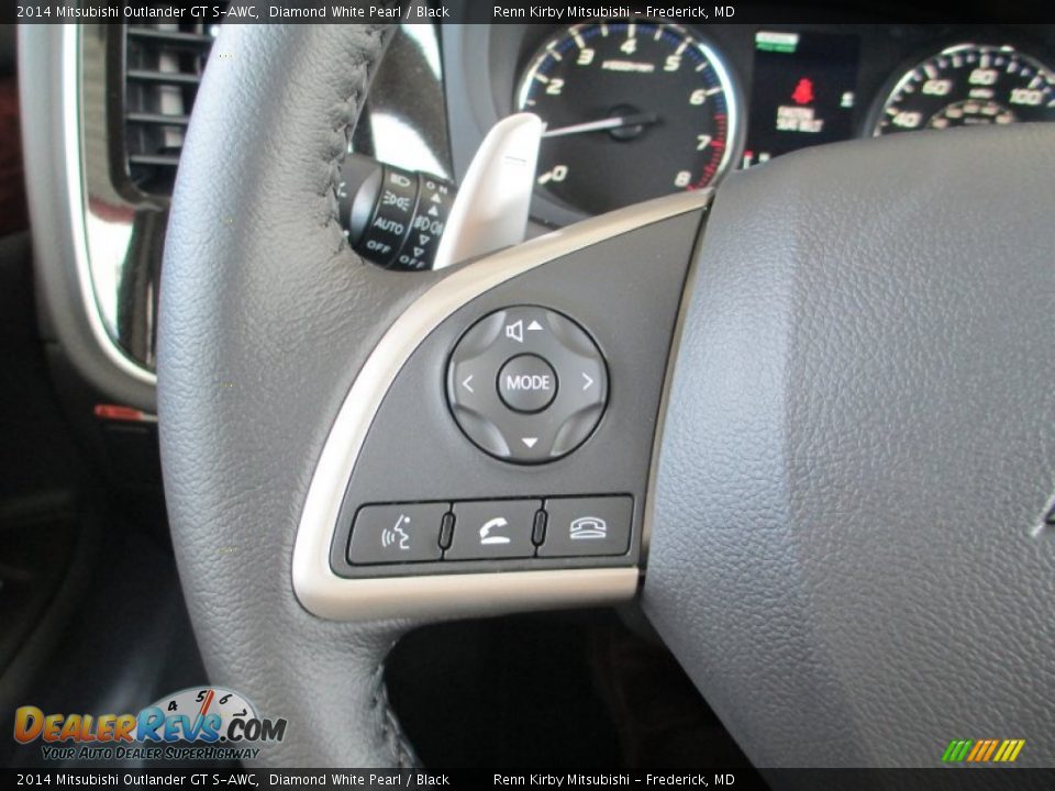 2014 Mitsubishi Outlander GT S-AWC Diamond White Pearl / Black Photo #19