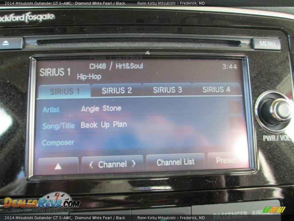 2014 Mitsubishi Outlander GT S-AWC Diamond White Pearl / Black Photo #25