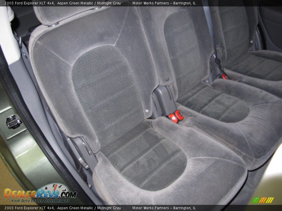 2003 Ford Explorer XLT 4x4 Aspen Green Metallic / Midnight Gray Photo #15