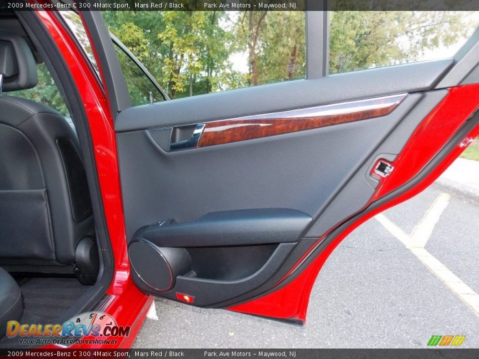 Door Panel of 2009 Mercedes-Benz C 300 4Matic Sport Photo #22