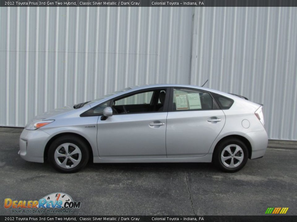 2012 Toyota Prius 3rd Gen Two Hybrid Classic Silver Metallic / Dark Gray Photo #2