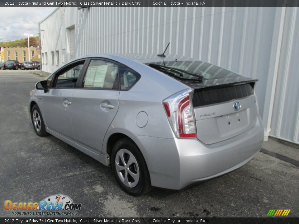 2012 Toyota Prius 3rd Gen Two Hybrid Classic Silver Metallic / Dark Gray Photo #4