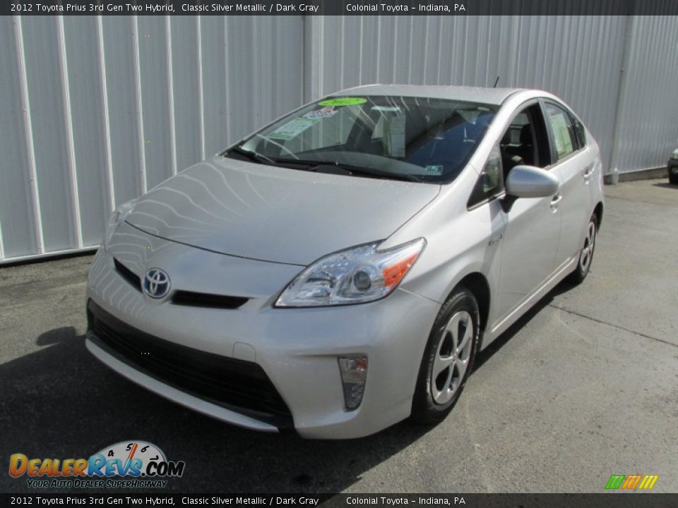 2012 Toyota Prius 3rd Gen Two Hybrid Classic Silver Metallic / Dark Gray Photo #10