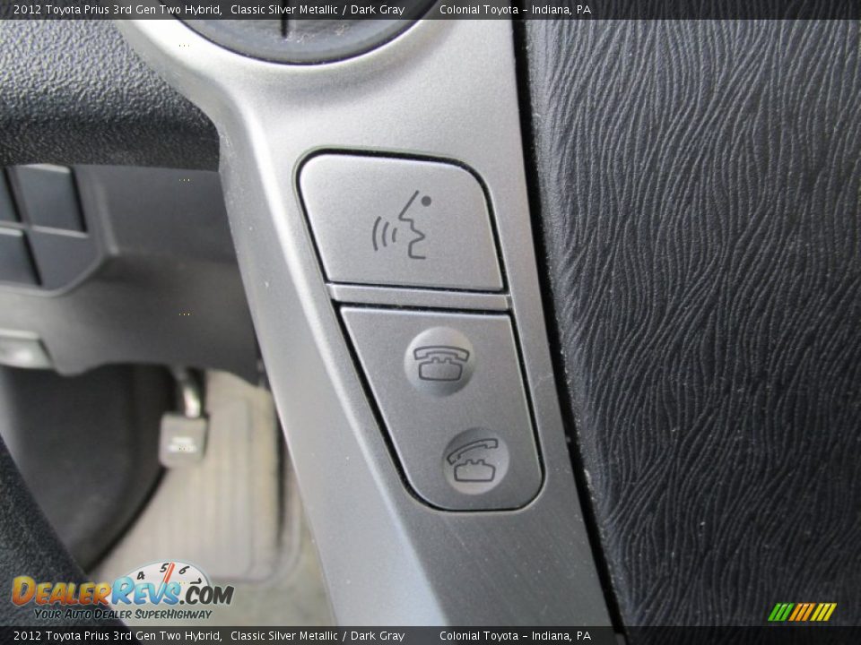 2012 Toyota Prius 3rd Gen Two Hybrid Classic Silver Metallic / Dark Gray Photo #18
