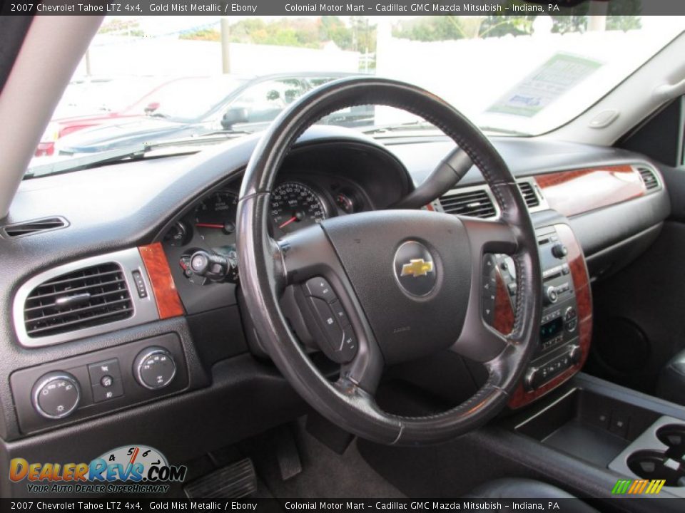 2007 Chevrolet Tahoe LTZ 4x4 Gold Mist Metallic / Ebony Photo #14