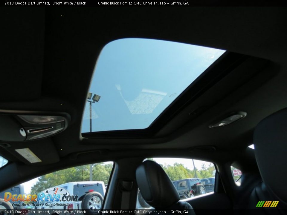 2013 Dodge Dart Limited Bright White / Black Photo #11