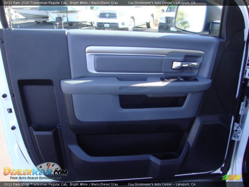2013 Ram 1500 Tradesman Regular Cab Bright White / Black/Diesel Gray Photo #9