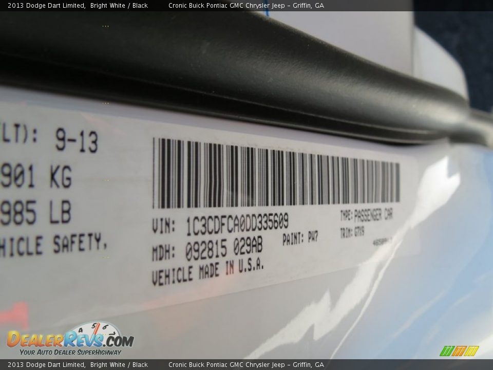 2013 Dodge Dart Limited Bright White / Black Photo #18