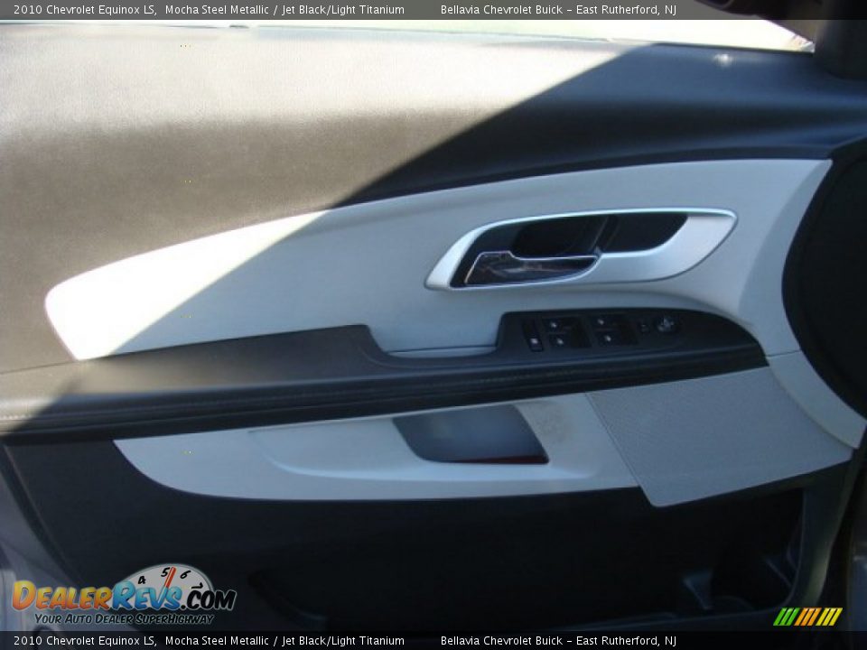2010 Chevrolet Equinox LS Mocha Steel Metallic / Jet Black/Light Titanium Photo #6